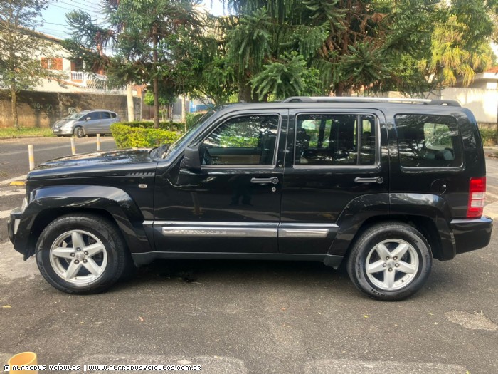 Jeep CHEROKKE LIMITED 3.7 V6 4X4 2012/2012